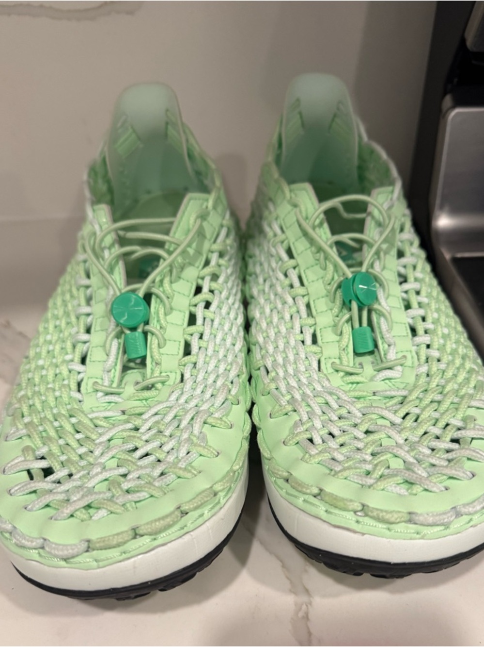 NEW Nike ACG Watercat+ Interwoven Vapor Green unisex outdoors quick dry 8/41